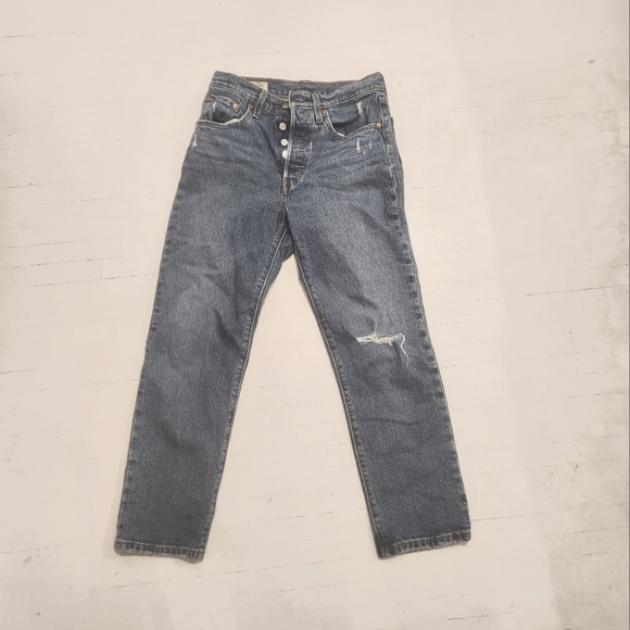 Levi's Straight Leg Jeans - Picture 1 of 5